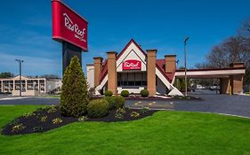 Red Roof Inn And Suites Newark - University